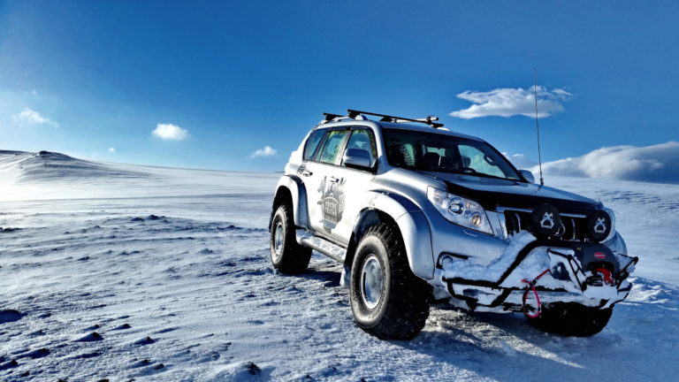 Lexus arctic trucks